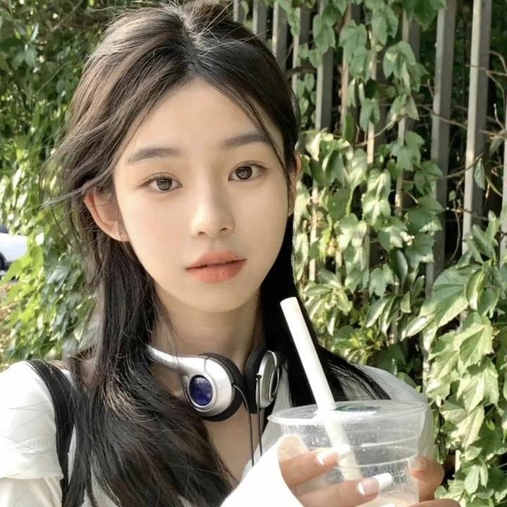 莫莉·麦克斯韦